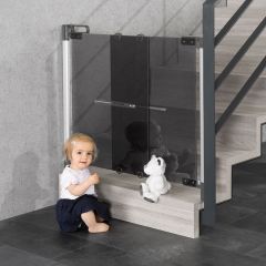 Reer DesignLine Clearvision Wall Mounted Gate at the bottom of stair
