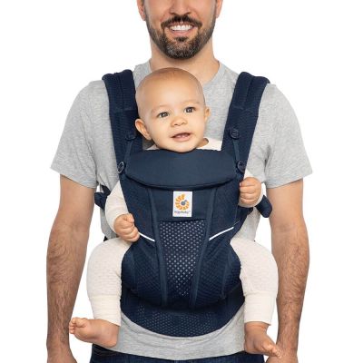 Ergobaby Omni Breeze Baby Carrier Midnight Blue used in forward facing postion by man