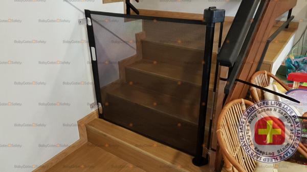 Smart Retract at Bottom of Stairs